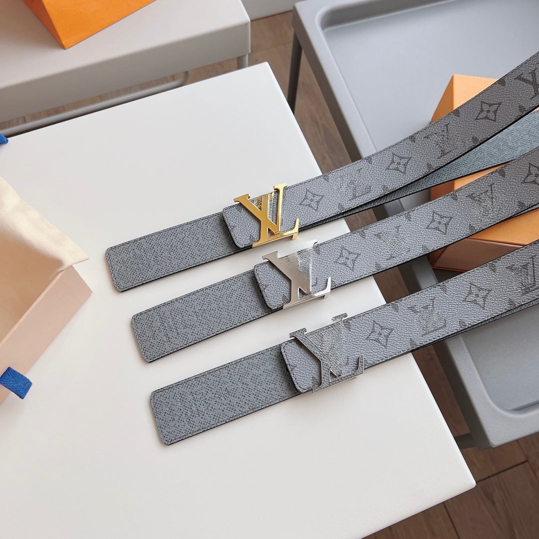 L Monogram Gray